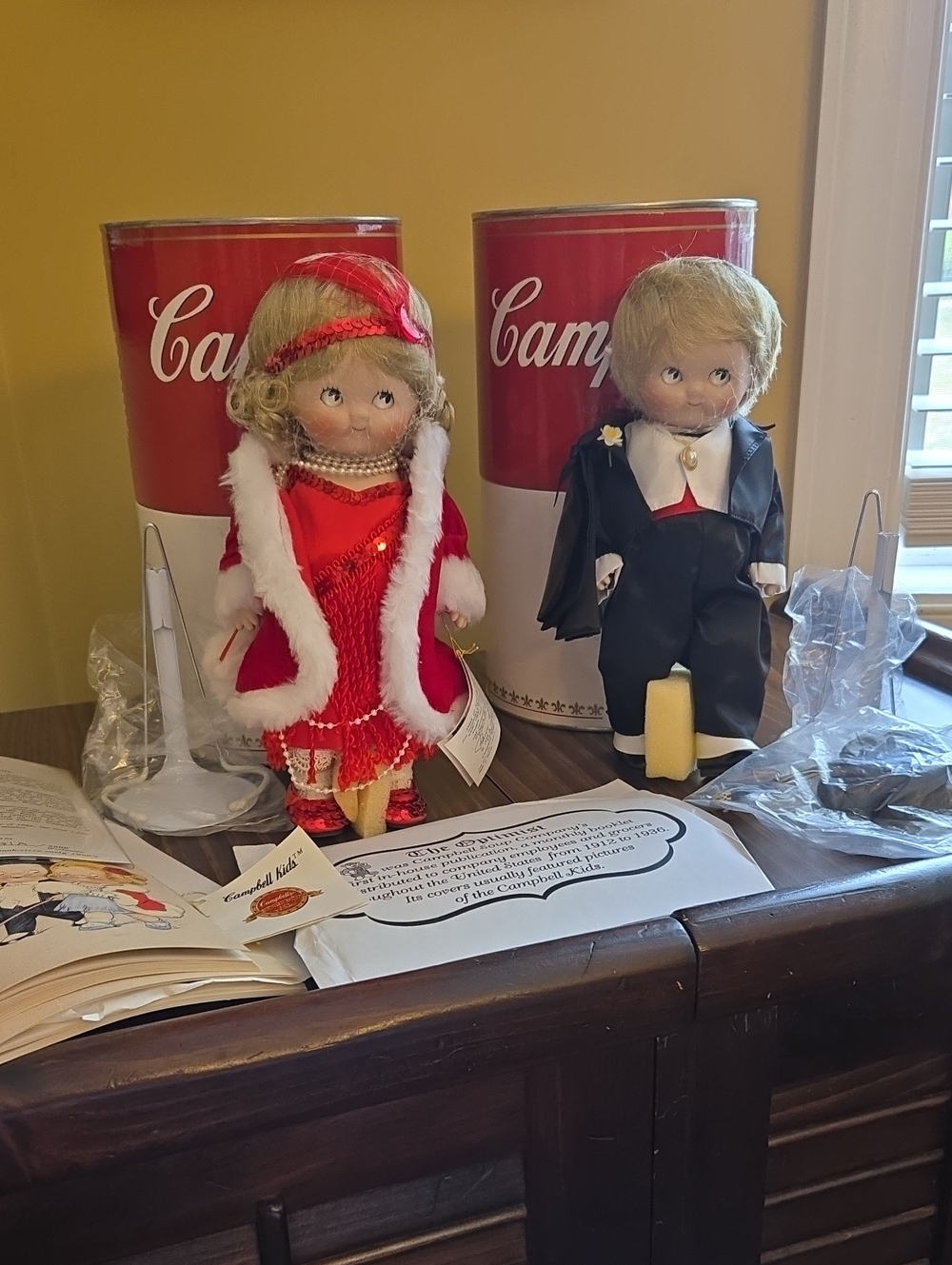 1994 Vintage-Style Decorative Dolls Created By Patricia Loveless